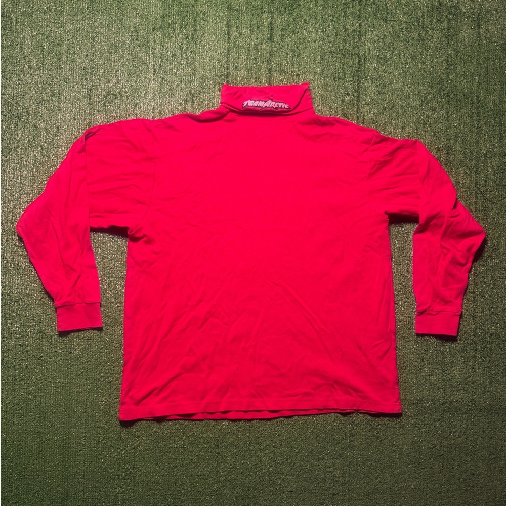Team Arctic Red Turtle Neck Size Large Vintage
